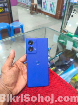 Moto g85
